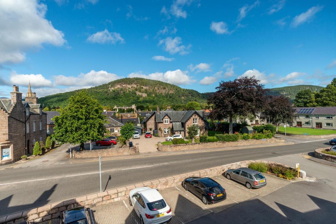 Historic Village, Rare Find, Amazing Views Ballater Exterior foto